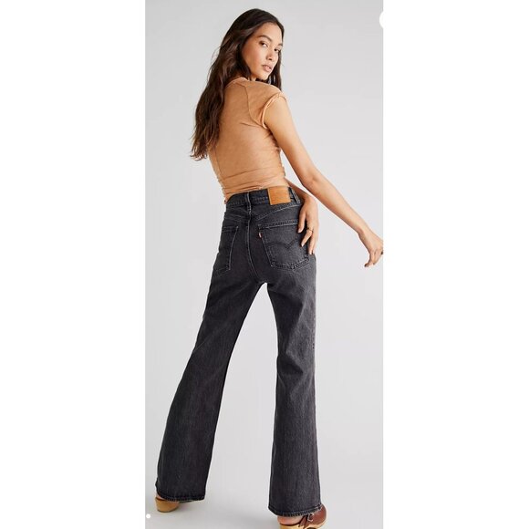 Levis 70s High Rise Flare Jeans Womens 26 Black Wide Leg Relaxed Fit Western - Picture 2 of 16
